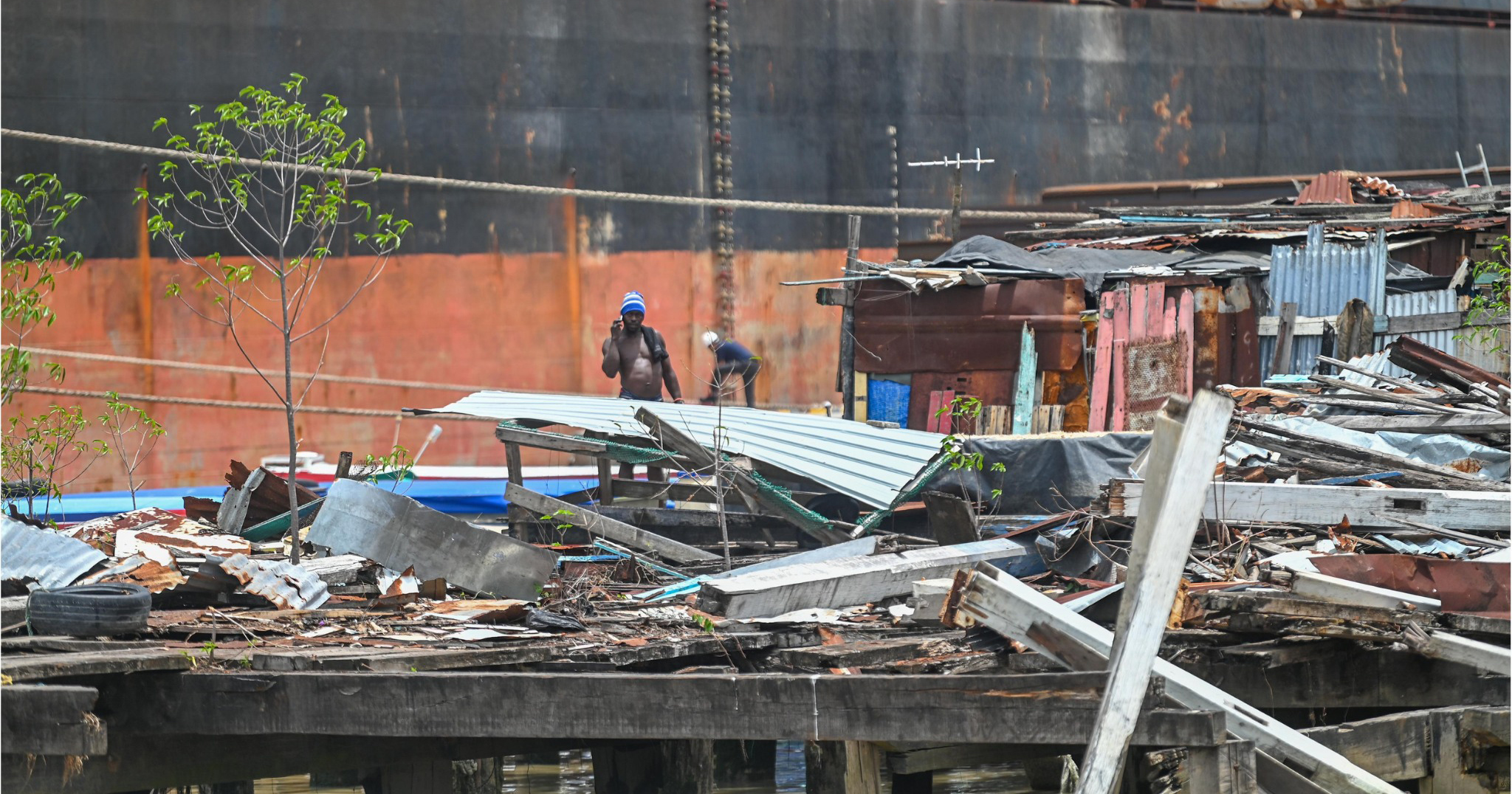 Roof Collapse Injures Five and Halts Vending at Stabroek Market Wharf